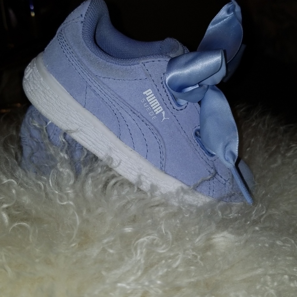 sOLD SOLD SOLD Puma suede